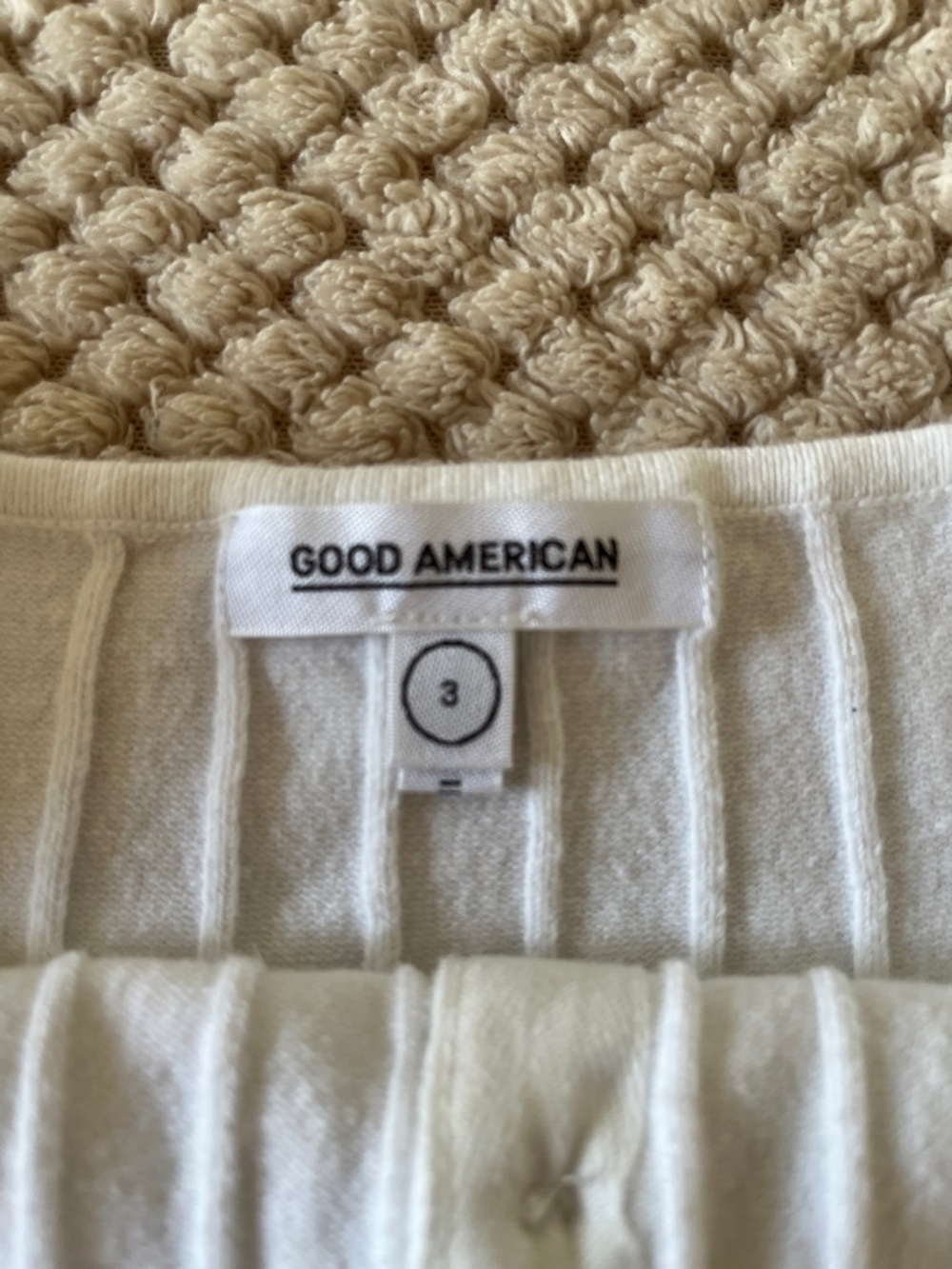 Cream Button-Front Ribbed Knit Cami Top - Picture 3 of 3